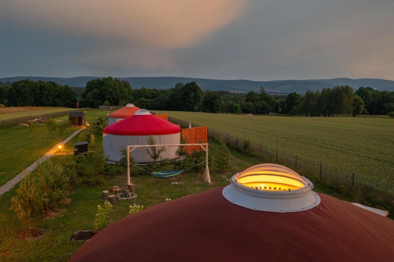 Izera Glamping Adults - Luksusowe Jurty&Spa Gajowka  Екстериор снимка