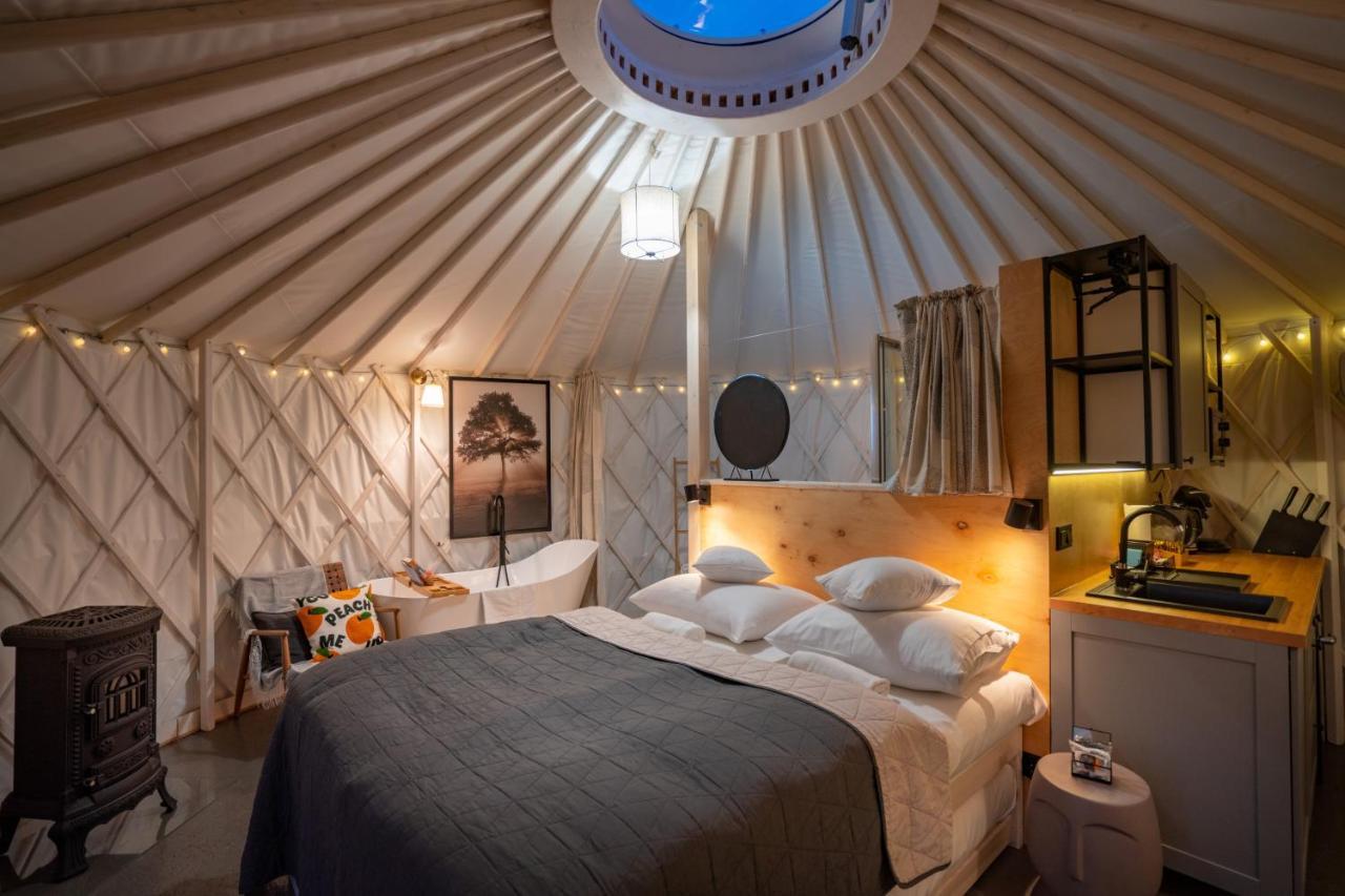 Izera Glamping Adults - Luksusowe Jurty&Spa Gajowka  Екстериор снимка